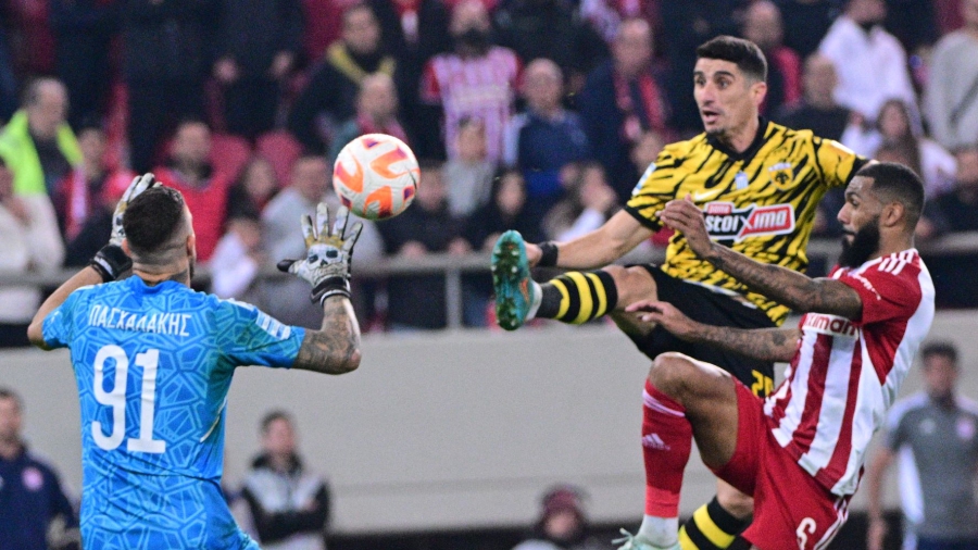 ΠΑΕ ΑΕΚ: «Δικαιώθηκαν οι φόβοι μας για το VAR, πέναλτι στον Μάνταλο στην τελευταία φάση!»