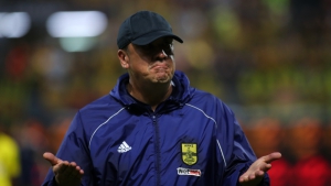 Ο Μπούργος «τελειώνει» από τον Άρη, για να μην... καεί ένα όμορφο και πανάκριβο πρότζεκτ! (video)