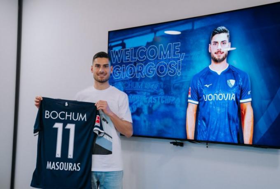 Επικό βίντεο της Μπόχουμ: Ανακοίνωσε τον Γιώργο Μασούρα σε ρόλο… σερβιτόρου! (video)