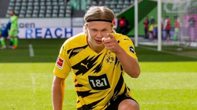 «Δεν φεύγει τον Γενάρη ο Χάαλαντ»