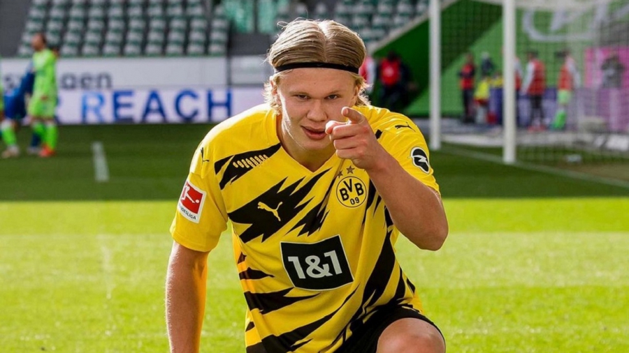 «Δεν φεύγει τον Γενάρη ο Χάαλαντ»