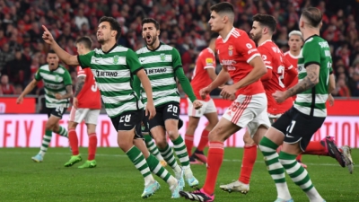 Μπενφίκα - Σπόρτινγκ Λισαβόνας 2-2: Ματσάρα με τέσσερα γκολ, αλλά «χαμένες» και τις δύο (video)