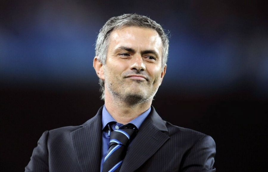 Μουρίνιο: «Αν δεν πω πως θα περάσει η Ιταλία θα με... σκοτώσουν μόλις προσγειωθώ στη Ρώμη» (video)