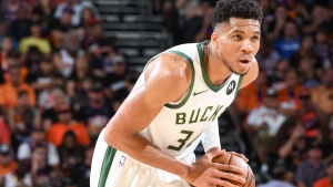 Γιάννης Αντετοκούνμπο: Ο λόγος που επέλεξε το 34 στη φανέλα του (video)