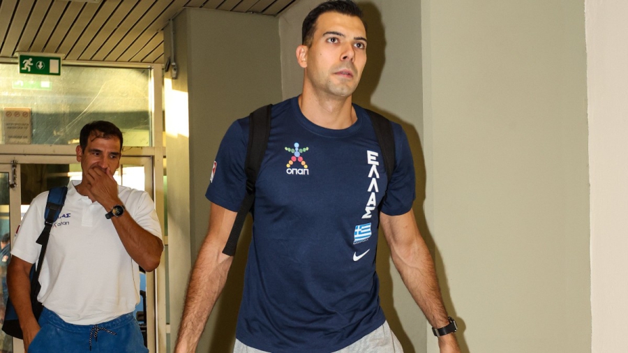 Έφτασε και περιμένει το τζάμπολ με την Τουρκία η εθνική Ελλάδας!