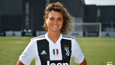 Κριστιάνα Τζιρέλι: Τα έχει... 100 (τα γκολ) και συνεχίζει!
