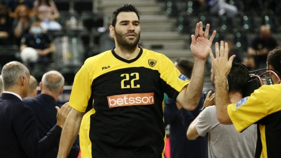 Μαυροειδής: «Μου στέλνουν μηνύματα και με κάνουν να κλαίω!»