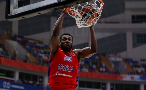 Στο πλευρό του Κατσικάρη και στο... δρόμο του Λαυρίου ο Μάικλ Έρικ! (video)