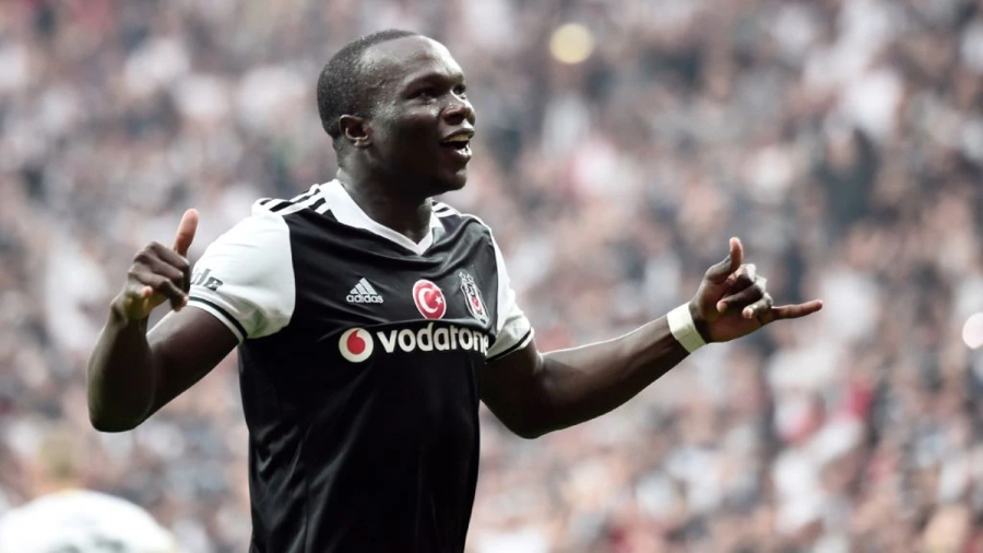 Μπεσίκτας: Επίσημη η επιστροφή του Αμπουμπακάρ