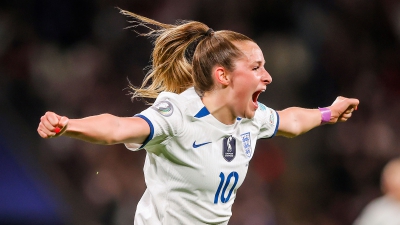 «Κρύφτηκε» η μπάλα στο Αγγλία-Βραζιλία και η Τουν την... εμφάνισε στα δίχτυα! (video)