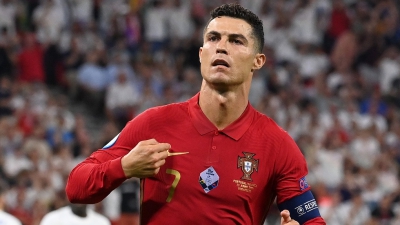 Ρονάλντο: «Γιατί ν' αποσυρθώ από την Εθνική; Δεν είναι ακόμα η ώρα μου!» (video)