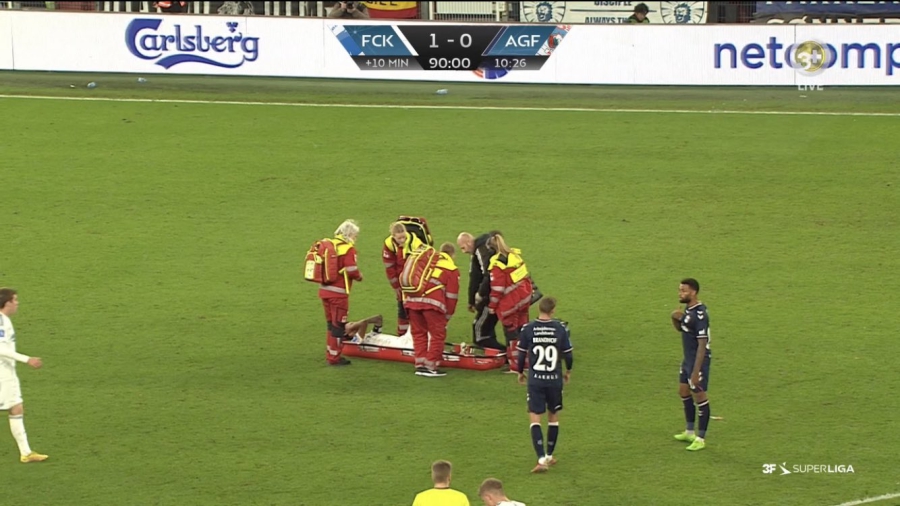 Ανησυχία για Ζέκα:  Τραυματίστηκε σοβαρά στο γόνατο και αποχώρησε με φορείο!