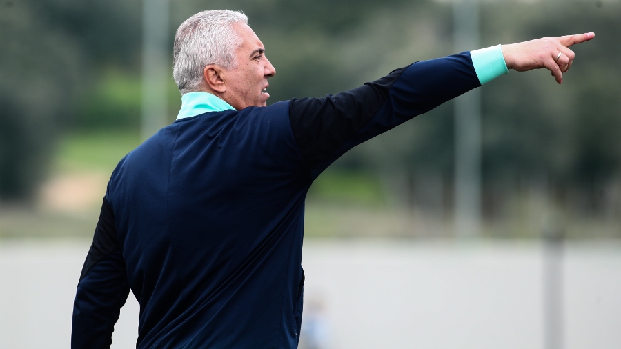 Τέλος ο Κωστένογλου από την ΑΕΚ Β'