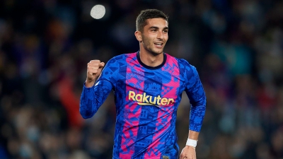 «Η Άστον Βίλα σκέφτεται το δανεισμό του Φεράν Τόρες»