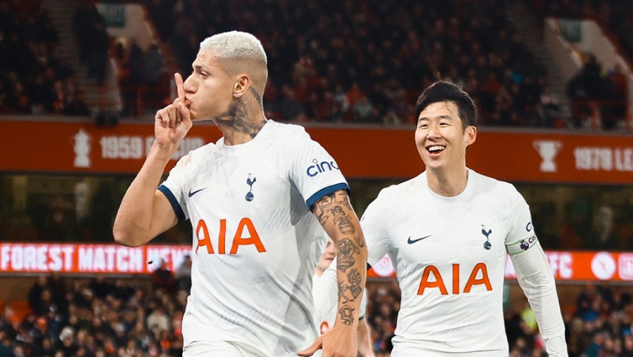 Η Τότεναμ περνάει από την έδρα των «γλάρων» σε τρομερή απόδοση από τη Novibet