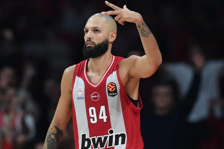 Ο Ολυμπιακός τα... χρειάστηκε, αλλά επικράτησε της Παρί 98-86!