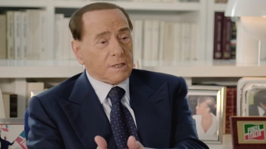 Μπερλουσκόνι: Διαγνώστηκε με λευχαιμία, σταθερή η κατάστασή του