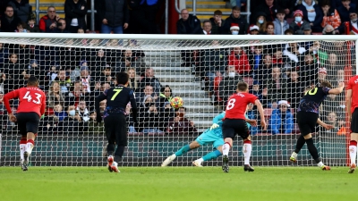 Premier League: Άντεξε η Σαουθάμπτον και... μπλόκαρε την Τότεναμ - κατέρρευσε η Νόριτς των Τζόλη και Γιαννούλη! (video)