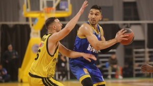 Άρης - Περιστέρι 78-83: Αθηναϊκό «διπλό» εν μέσω διακοπής! (video)