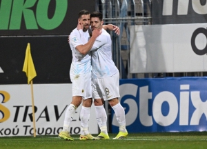 Με φόρα... από το ντέρμπι ο Γιόβιτς: Έκανε την «δουλειά» για την ΑΕΚ στην Τρίπολη!