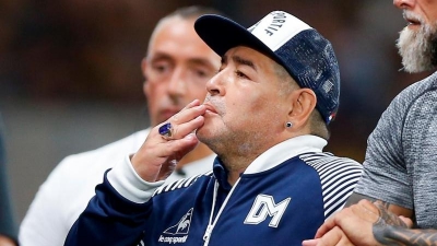 Μαραντόνα: Σε δημοπρασία προσωπικά του αντικείμενα