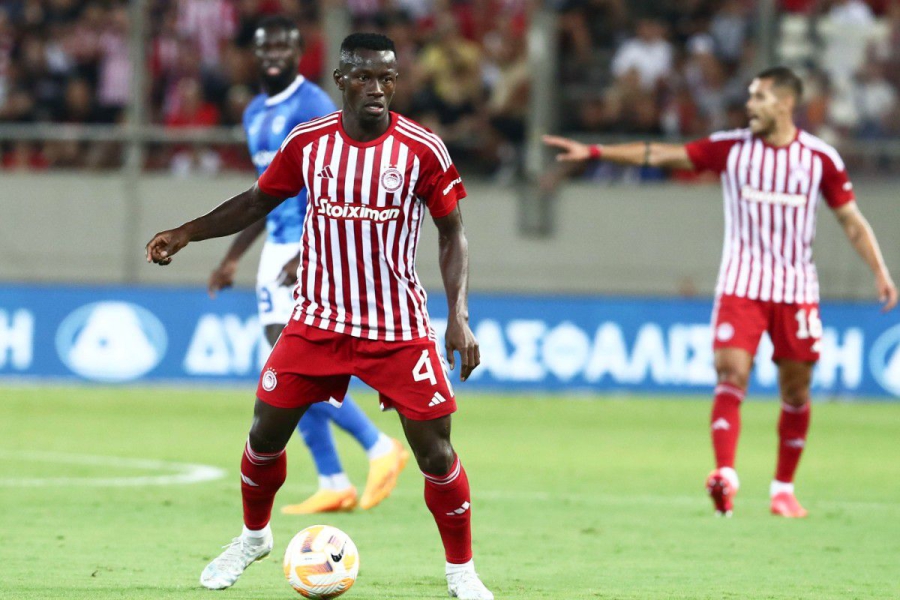 Ολυμπιακός: «Η Λυών προσφέρει 5 εκατομμύρια για τον Μαντί Καμαρά»