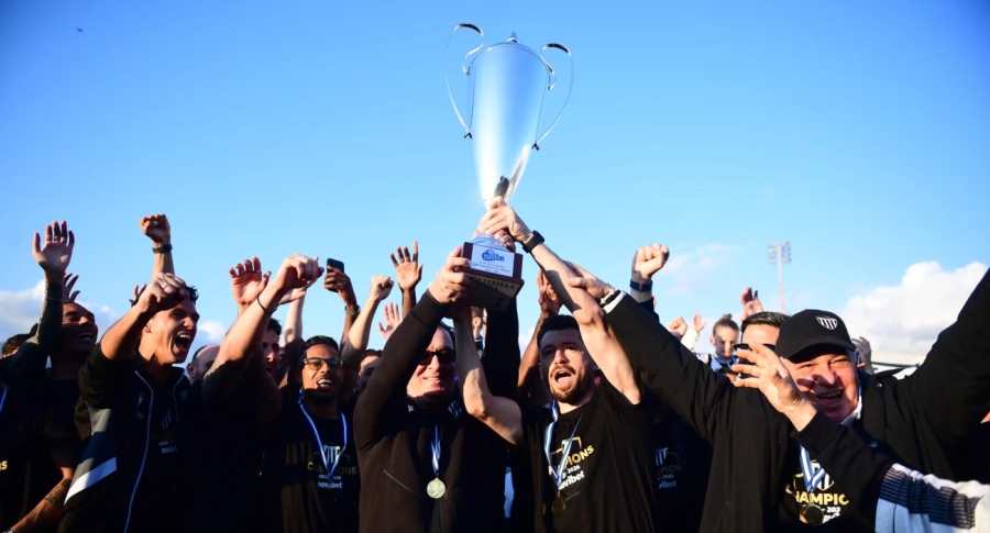 «Campeones!»: Η Καλαμάτα σήκωσε το... «τιμημένο» και η νέα εποχή της ξεκινά! (video)