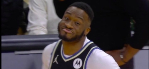 Standing ovation, τεχνική ποινή για… flopping και «διαστημική» τάπα ή αλλιώς, Θανάσης Αντετοκούνμπο! (video)