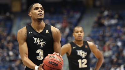 Απόλλων Πατρών: Έκλεισε τον γιο του Αντόνιο Ντέιβις