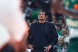 «Μισώ τα social media!»: Ο Αταμάν απαντά στην οικογένεια Χολμς!