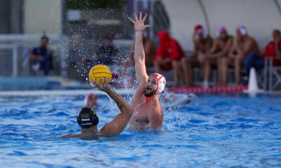 Final 4 πόλο ανδρών: Ολυμπιακός εναντίων ΑΕΚ σε επανάληψη του περσινού ημιτελικού
