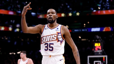 Ο clutch Ντουράντ βάζει 40αρες και στον... ύπνο του, οι Σέλτικς «λύγισαν» τον τριπλό Ντόντσιτς!