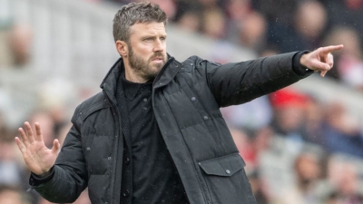 Μάντσεστερ Γιουνάιτεντ: Συμφωνία με Κάρικ και αναλαμβάνει υπηρεσιακός!