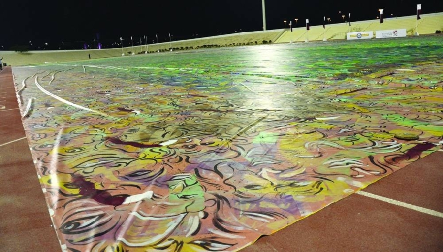 Κατάρ: Πίνακας σε καμβά κάλυψε ποδοσφαιρικό γήπεδο και «έσπασε» ρεκόρ Γκίνες!