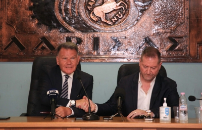 Αλέξης Κούγιας: «Πούλησα την ΑΕΛ στον κουμπάρο της Ντόρας με περισσότερες δόσεις κι απ' τον Κωτσόβολο»