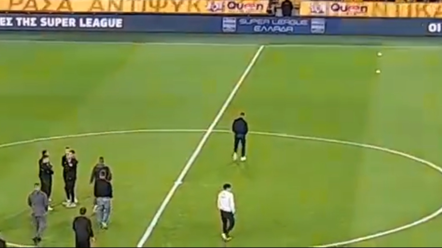 Ο προκλητικός Λουτσέσκου δημιούργησε ένταση με το που μπήκε στην OPAP Arena (video)