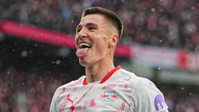 Η Νιούκαστλ κοντράρει τη Γιουνάιτεντ και… πείθει τον Σέσκο!