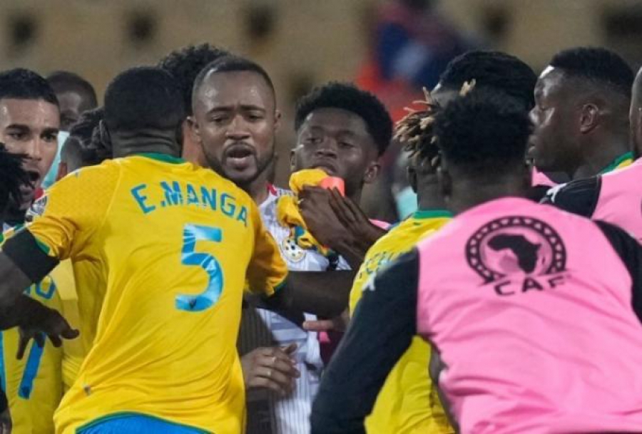 Κόπα Άφρικα: «Καμπάνα» τριών αγώνων αποκλεισμού στον Τετέι!