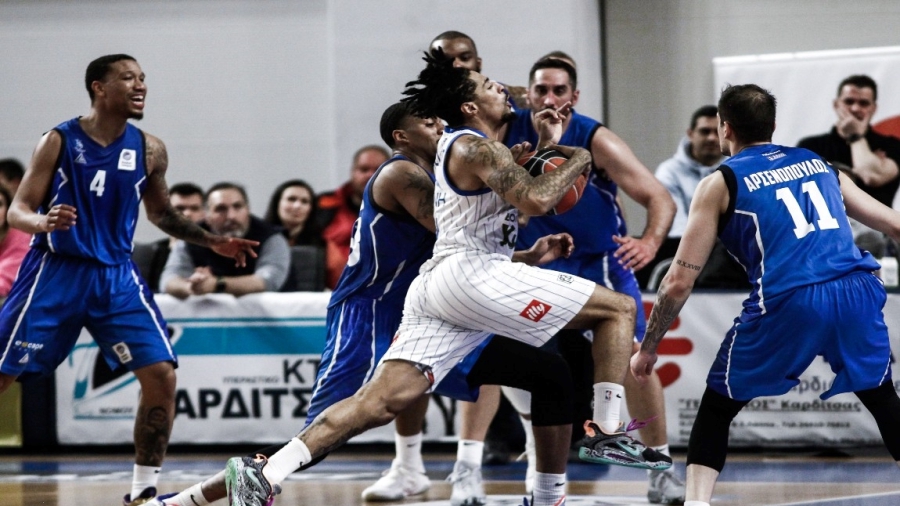 Καρδίτσα - Ιωνικός 85-83: Ο ασταμάτητος Γκάλινατ κράτησε τους Θεσσαλούς στην κατηγορία!