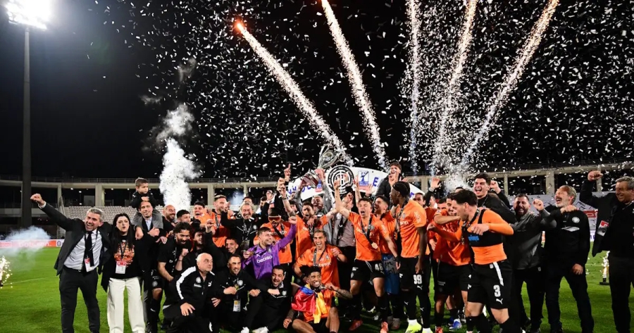 Μια σπουδαία ευκαιρία: Το καμίνι ξαναζεί, ο ΟΦΗ «μεγαλώνει» και η σημαία του κυματίζει ήδη στην Ευρώπη!