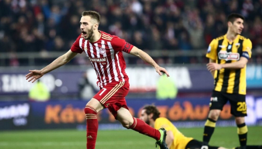 ΑΕΚ - Ολυμπιακός: Mε Λε Ταλέκ στο κέντρο της άμυνας η «ένωση» - Επιστροφή Φορτούνη στο αρχικό σχήμα για τους «ερυθρόλευκους»