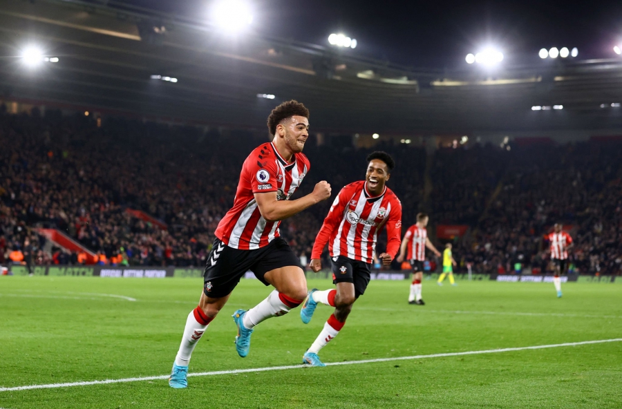 Σαουθάμπτον – Νόριτς 2-0: Ακούραστο τρίποντο για τους «αγίους»! (video)