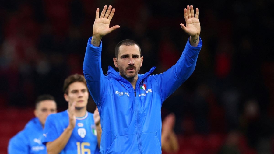 Ο Μπονούτσι ανακοίνωσε την απόσυρσή του από το ποδόσφαιρο! (video)