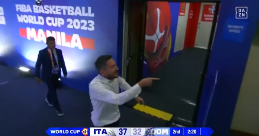 Ποτσέκο μετά την αποβολή: «Πού είναι η FIBA;»