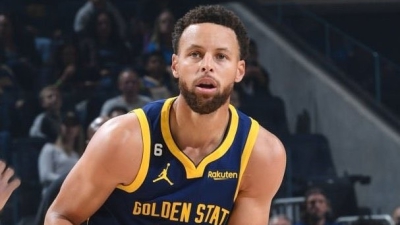 Στεφ Κάρι: Τα highlights της MVP εμφάνισης απέναντι στους Κινγκς (video)