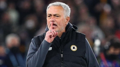 Ζοζέ Μουρίνιο: Δεν ξέρει ο «special one», ξέρει ο Μπάμπης από τα Σεπόλια!