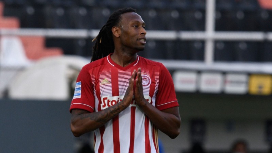 Σεμέδο: «Ότι είπα ήταν μετά από σοκ - Πάντα στο πλευρό μου ο Ολυμπιακός»