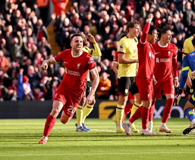 Premier League: Έπαιξε με τη φωτιά, αλλά είναι πρώτη η Λίβερπουλ – Νίκη στην τελευταία φάση η Τότεναμ! (video)