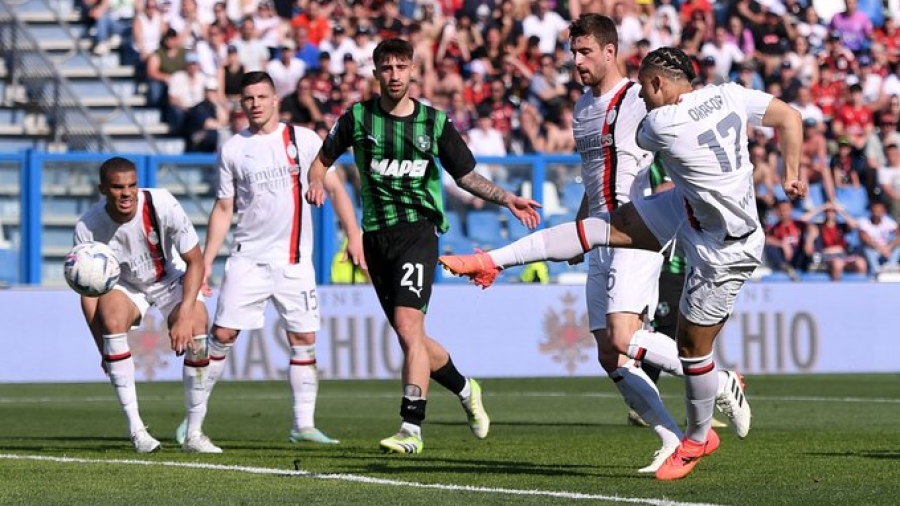 Σασουόλο – Μίλαν 3-3: Απέφυγαν την ήττα οι «ροσονέρι» με… ήρωα Όκαφορ! (video)