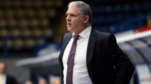 Με Μανωλόπουλο στα «παράθυρα» η Εθνική!